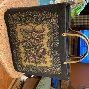 Gorgeous Vintage Black Purse with flower detail